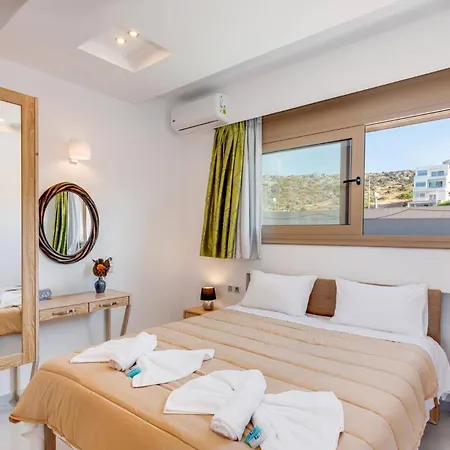 Chrysa By Villa Hersonissos (Crete)