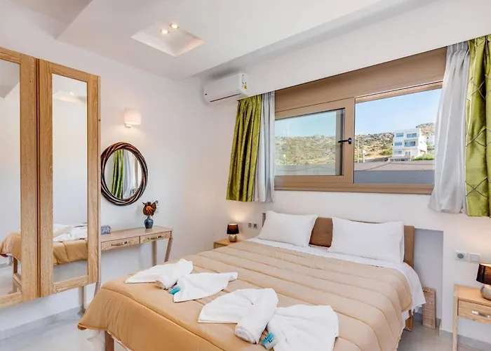 Chrysa By Villa Hersonissos (Crete)